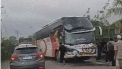 Bus yang kecelakaan di Batanghari, Jambi. (Tribunnews)