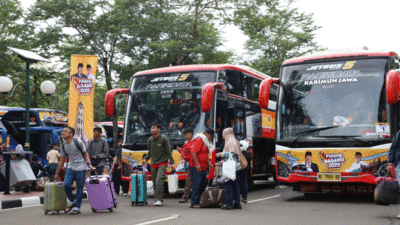 Bus Pulang Basamo 2026 dilepas dari Jakarta menuju Sumbar