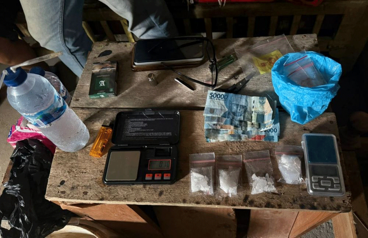 Barang bukti yang diamankan polisi. (riau.go.id)