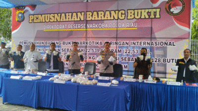 Pemusnahan narkoba di Polda Riau