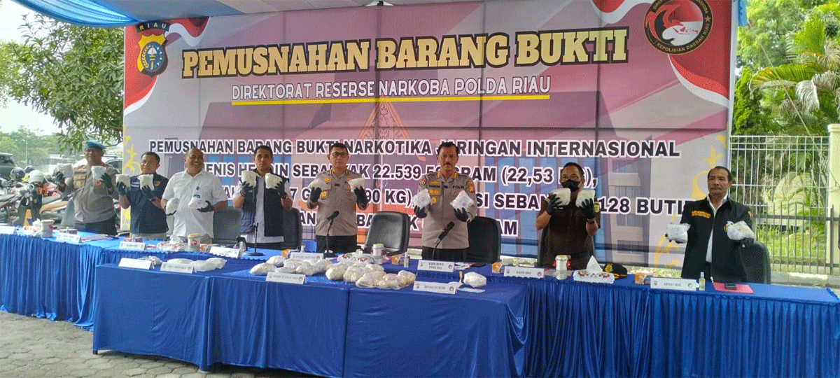Pemusnahan narkoba di Polda Riau