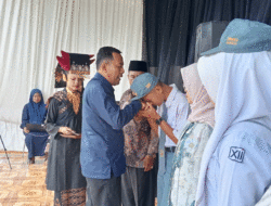 Siswa Kelas XII SMAN 4 Solok Selatan Dilepas dengan Haru