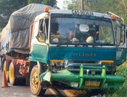 Diduga Rem Blong, Truk Tabrak Sepeda Motor di Jalinsum Sergai, Satu Orang Tewas di Tempat
