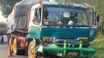 Truk yang terlibat kecelakaan di Sergai