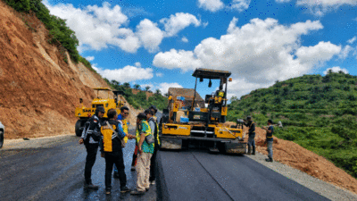 Jalan penghubung Solok Selatan ke Dharmasraya
