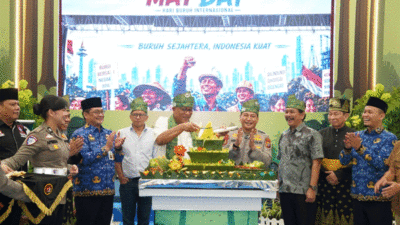 Menteri Lingkungan Hidup kunjungi Polda Riau.