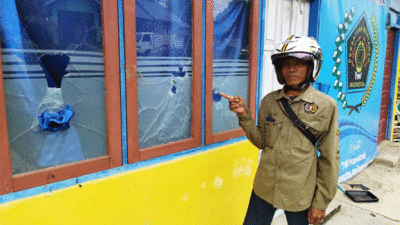Kaca Pecah dan Pintu Dicongkel, Kantor PWI Solok Selatan Dirusak Orang Tak Dikenal