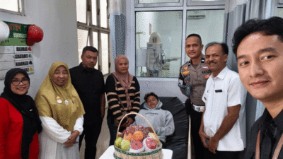 Fadil dirawat di RS M. Natsir Solok. (Biro Adpim)