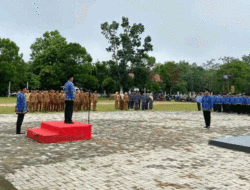 Upacara Peringatan Hari Pendidikan Nasional Berlangsung Khidmat di Kuantan Hilir Seberang