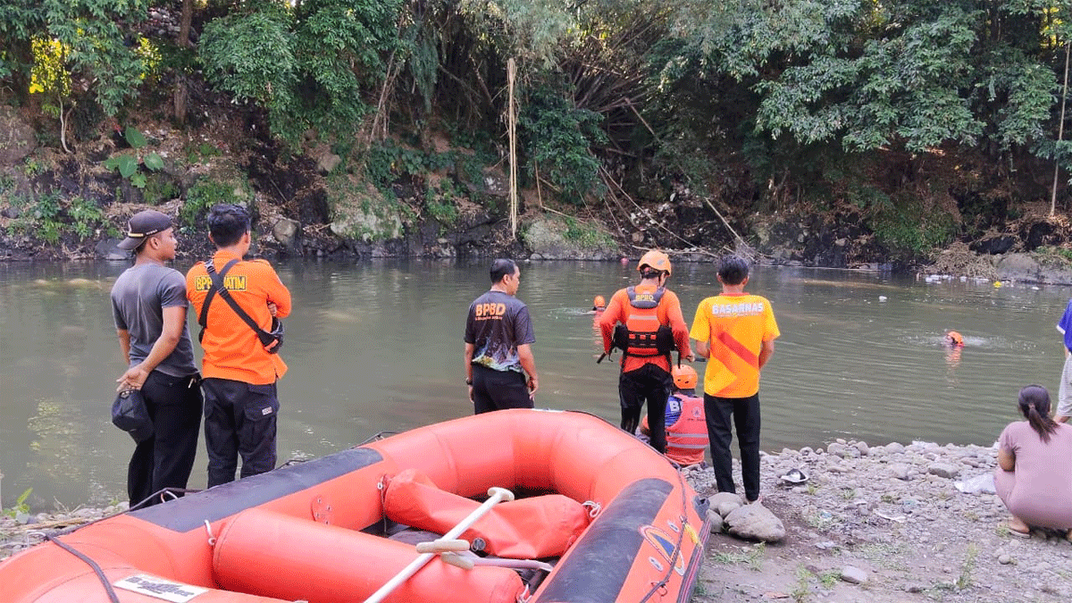 Operasi pencarian bocah tenggelam di Sungai Nuris Baratan, Kecamatan Patrang, Kabupaten Jember, Jawa Timur, Selasa (30/6/2026). (Foto: BPBD Jember)