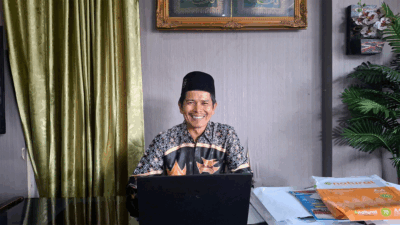 Kepala SD Muhammadiyah Payakumbuh, Antonius Budiarto, S.T., Gr.