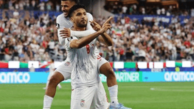Belum Ada Wakil Asia yang Terkalahkan di Piala Dunia 2026 8 Pemain Iran selebrasi usai cetak gol.
