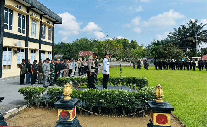 Polres Dharmasraya menggelar apel kesiapan pengamanan Dharmasraya Champion League (DCL) 2026 di Lapangan Apel Polres Dharmasraya, Sabtu (6/6/2026) pagi.