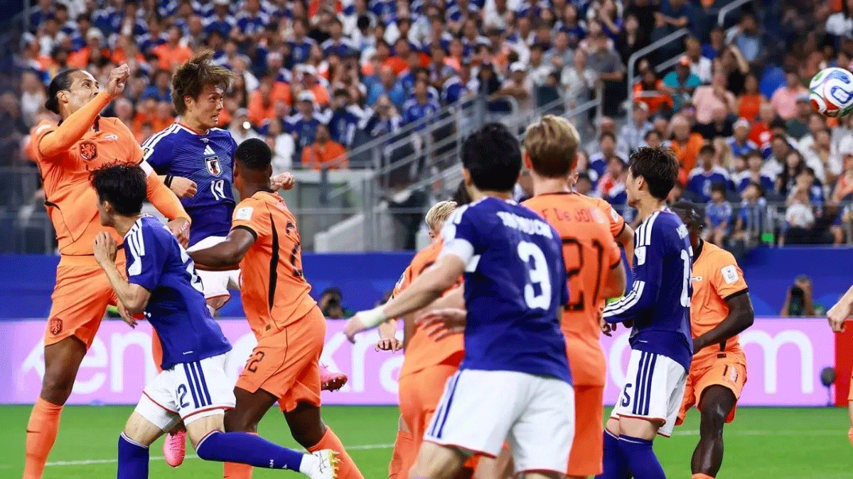 Tiga Wakil Asia Telan Kekalahan di Piala Dunia, Jepang dan Korsel Curi Perhatian 1 Timnas Jepang saat melawan Belanda