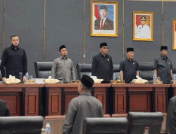 Wali Kota Sampaikan Nota Keuangan dan Ranperda Perubahan APBD 2026 ke DPRD Padang