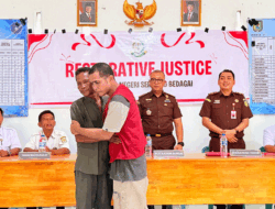 Anak Minta Maaf, Ayah Memaafkan, Anak dan Ayah Berdamai di Kejaksaan