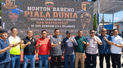 Ratusan Warga Belawan Nobar Piala Dunia Bersama Dandenpom I/5 Medan, Suasana Penuh Keakraban