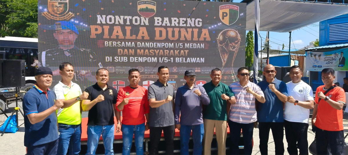 Ratusan Warga Belawan Nobar Piala Dunia Bersama Dandenpom I/5 Medan, Suasana Penuh Keakraban 1 Pererat Kedekatan dengan Warga, Dandenpom I/5 Medan Gelar Nobar Piala Dunia Bersama Masyarakat Belawan