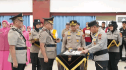 Kapolda Riau Pimpin Sertijab Pejabat Utama dan kapolres jajaran
