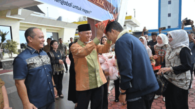 Kapolda Sumbar yang Baru Tiba di Sumbar 9 Gubernur Mahyeldi Sambut Kedatangan Kapolda Sumbar Irjen Djati Wiyoto Abadhy