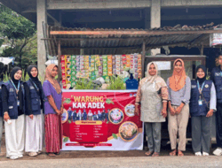 Dari Warung Pinggir Jalan ke Peta Digital, UMKM Nagari Campago Naik Kelas Berkat Pendampingan Mahasiswa KKN Universitas Negeri Padang