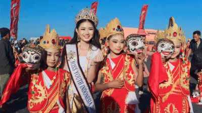 Miss Youth Indonesia 2025 Promosikan Wisata dan Budaya Jatim lewat Festival Segoro Topeng Kaliwungu