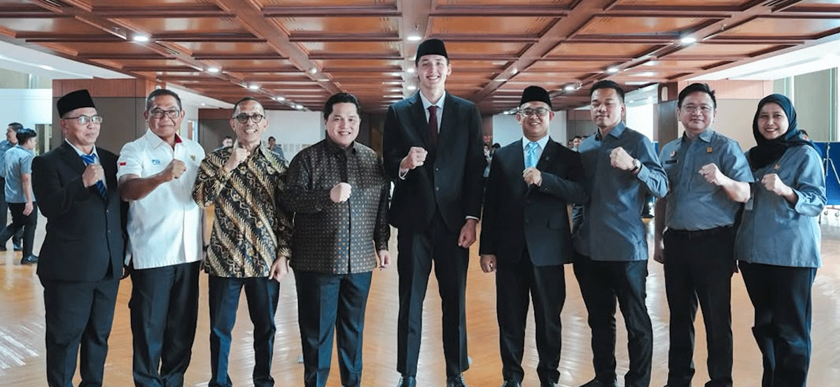 Sah, Timnas Indonesia Miliki Penyerang Jangkung 1 Foto bersama.