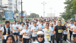 Gaungkan Gerakan Lawan Karhutla, 15.080 Pelari Ramaikan Riau Bhayangkara Run 2026 3 15.080 Pelari Ramaikan Riau Bhayangkara Run 2026