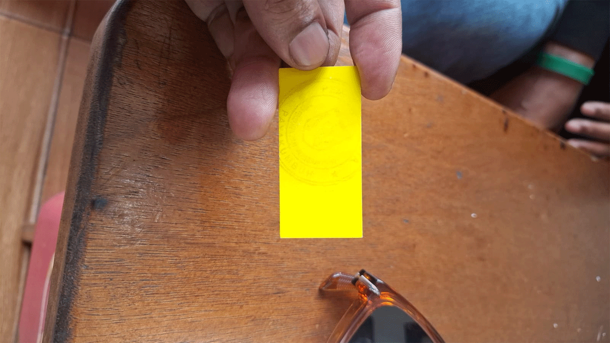 Parkir Berstempel Pemko Pakai Kartu Koa, Uangnya Masuk Kemana, Nama Kepala Dinas PUPR Payakumbuh pun Dicatut 1 Kertas koa yang dijadikan karcis parkir.