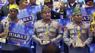 Penerima penghargaan