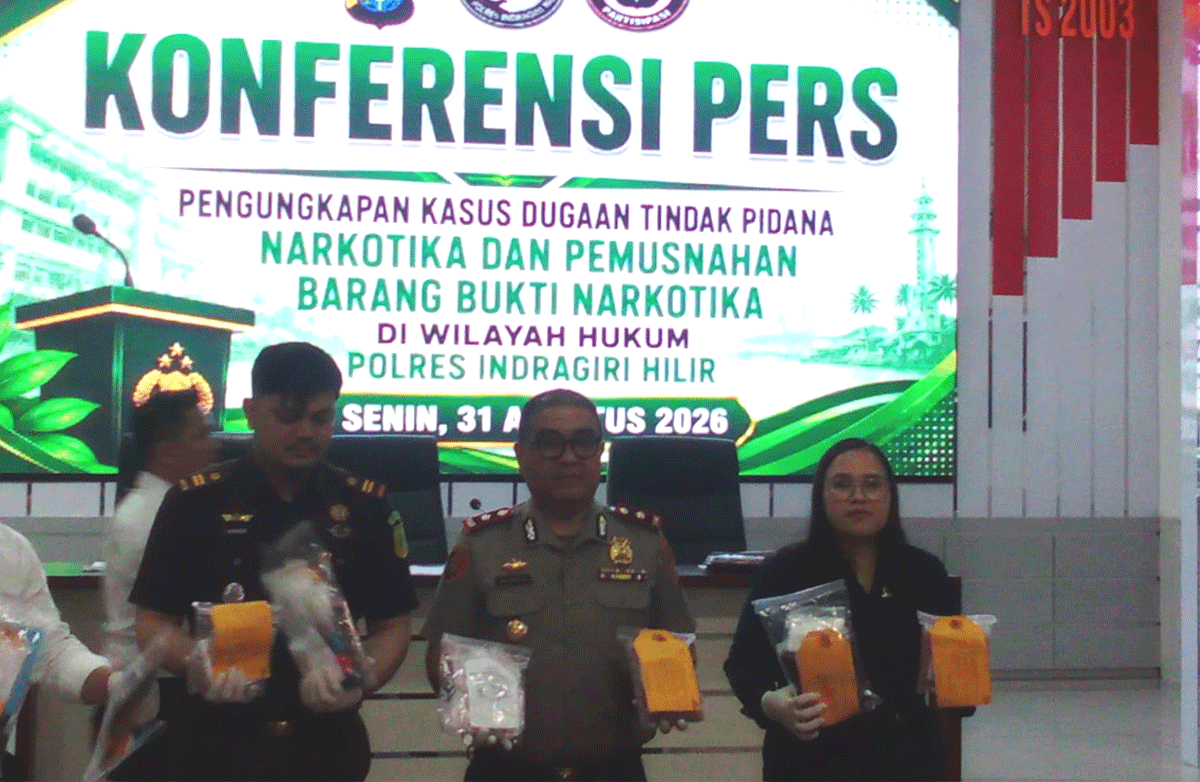 Polres Indragiri Hilir Musnahkan 5.707 Butir Ekstasi dan 291 Gram Sabu 1 Jumpa pers Polres Inhil.