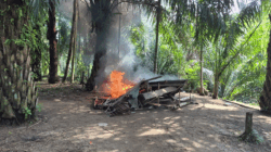 Gerebek Sarang Narkoba di Sungai Buaya, Gubuk Tempat Pesta Sabu Dibakar Polisi, Satu Terduga Pelaku Diamankan