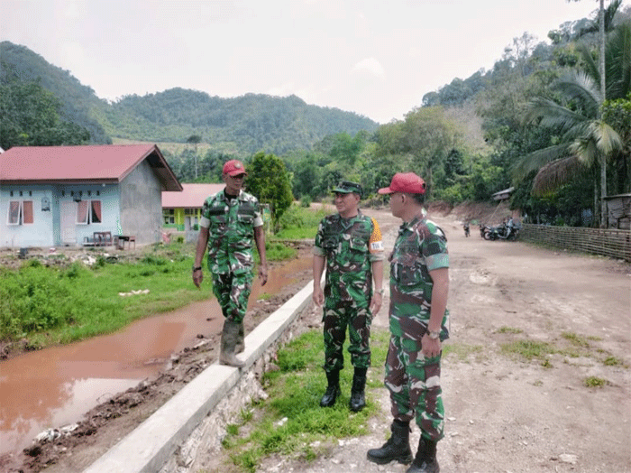 Pastikan Program Tepat Sasaran, Tim Wasev Kodam Tinjau TMMD ke-129 di Limapuluh Kota 1 Tim Wasev Kodam Tinjau TMMD ke-129 Kodim 0306/50 Kota