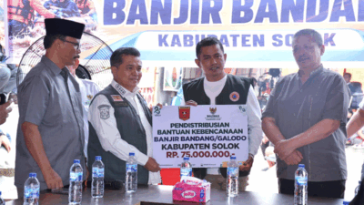 Pemkab Agam menyalurkan bantuan kemanusiaan bagi masyarakat Kabupaten Solok yang terdampak galodo dan banjir bandang.