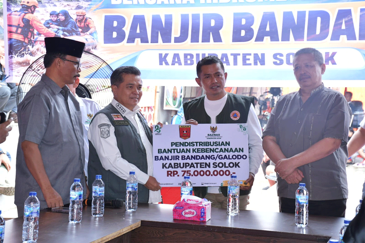 Pemkab Agam menyalurkan bantuan kemanusiaan bagi masyarakat Kabupaten Solok yang terdampak galodo dan banjir bandang.