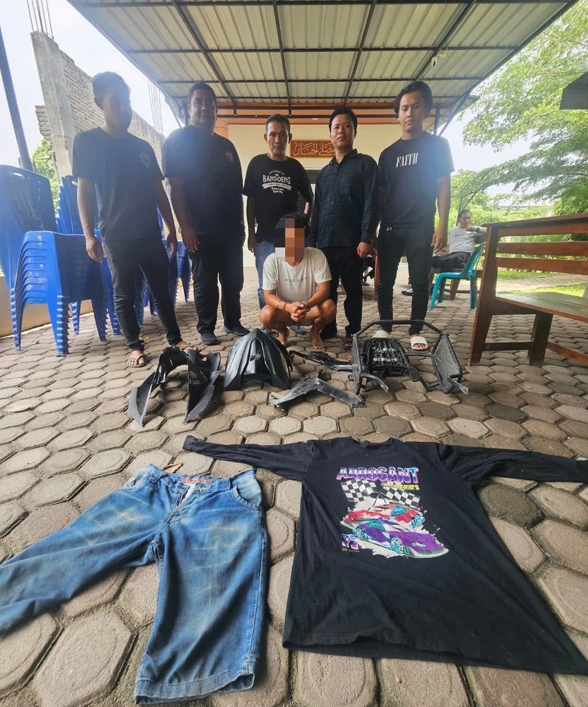 Gerak Cepat Polsek Sei Rampah Ringkus Terduga Pelaku Curanmor di Alun-Alun Sergai, Onderdil Motor Disita 1 Terduga pelaku dan barang bukti yang diamankan polisi