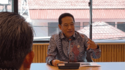Wamenkes Kenalkan Home Care Jember ke Daerah Lain, Ungkap Respons Mengejutkan 2 Wakil Menteri Kesehatan RI, Benyamin Paulus Octavianus saat bertemu dengan Bupati Jember, Muhammad Fawait beserta rombongan di kantor Kementerian Kesehatan RI di Jakarta, Jumat (25/9/2026). (Foto: Istimewa)