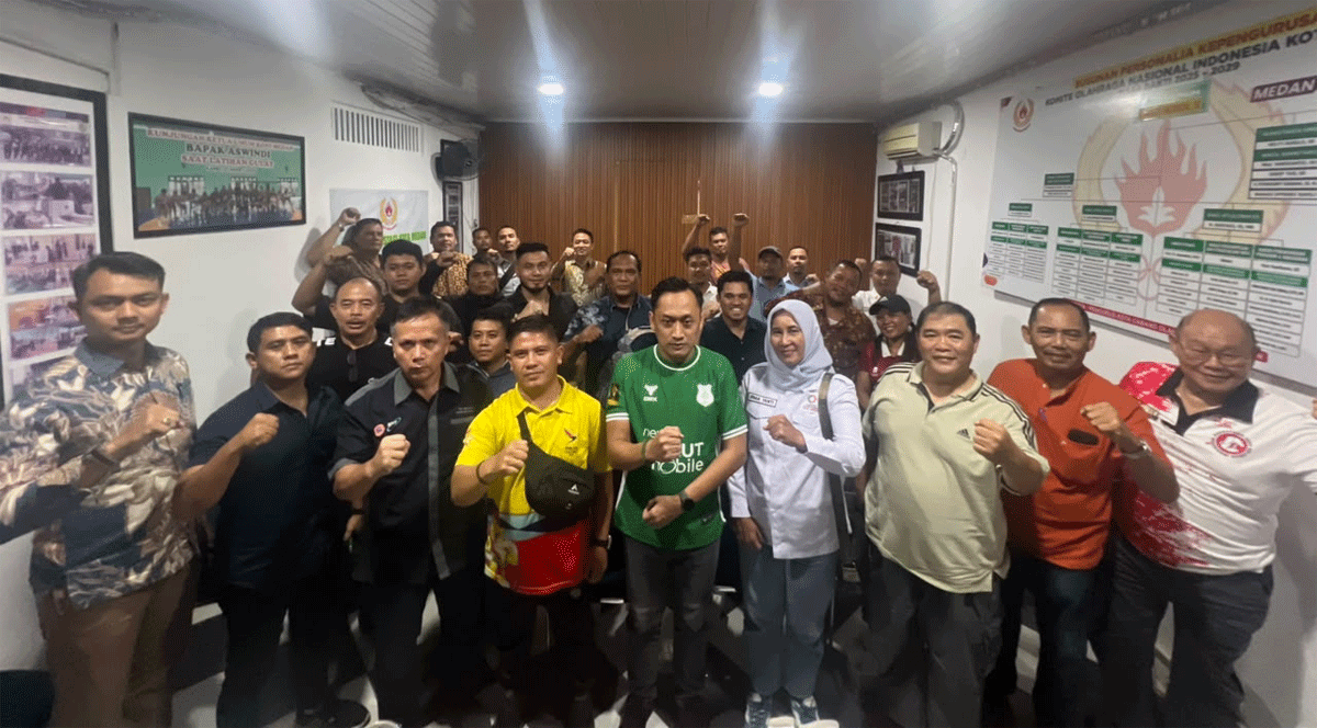 Kontingen Dikelola Dispora Bukan KONI, Pertina Medan Ancam Tak Kirim Atlet ke Porprov Sumatera Utara 2026 1 Foto bersama usai mengikuti rapat persiapan Porprovsu bersama KONI Medan